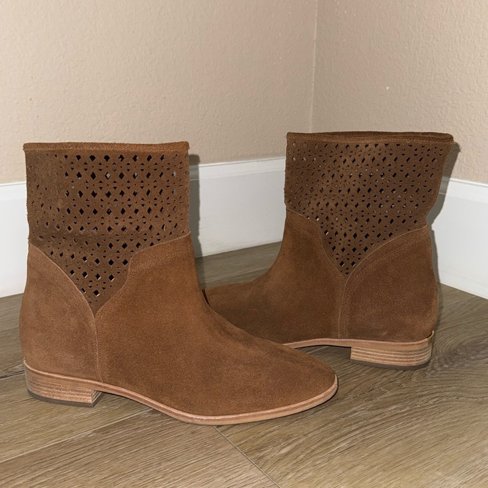 Michael Kors womens Sunny Bootie